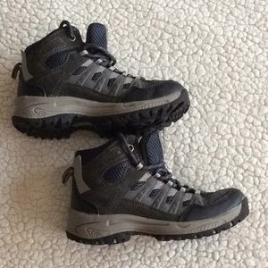 🔴Boys size 2 Garçons